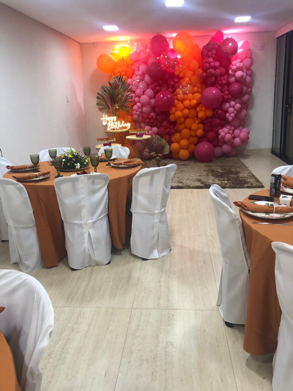 Festa de aniversário no salão